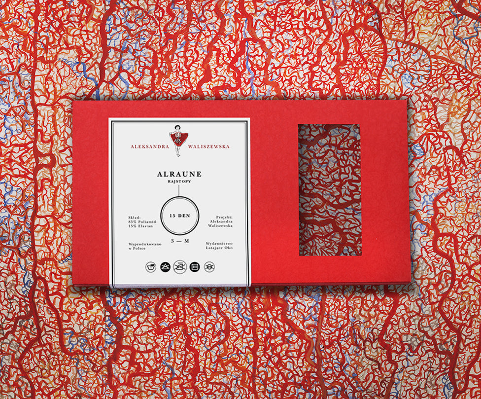 Aleksandra Waliszewska with Latające Oko: Alraune 15 DEN tights