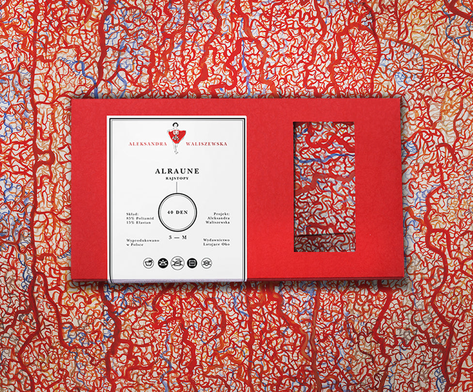 Aleksandra Waliszewska with Latające Oko: Alraune 40 DEN tights