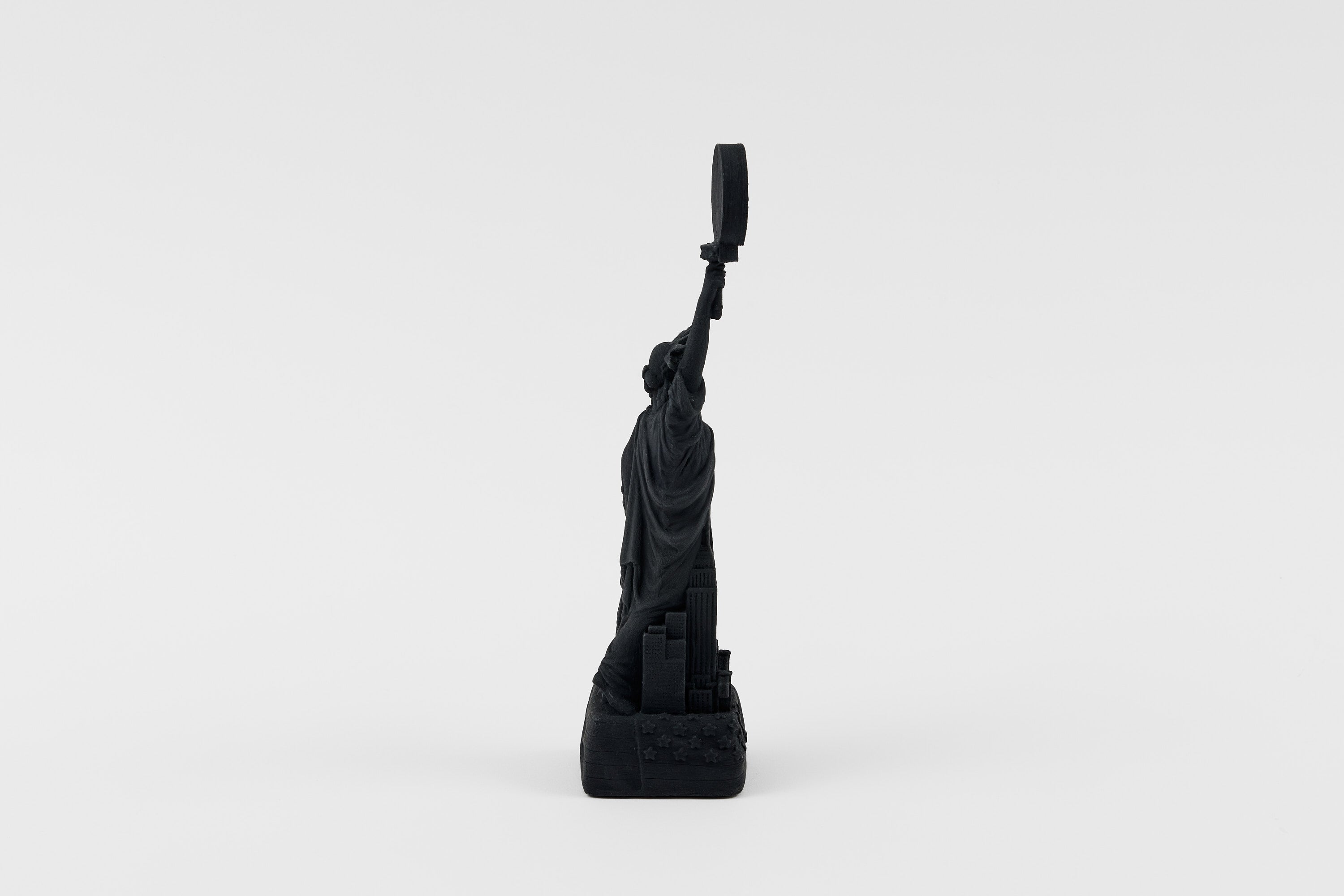 Kembra Pfahler: Untitled