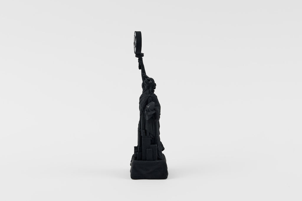 Kembra Pfahler: Untitled
