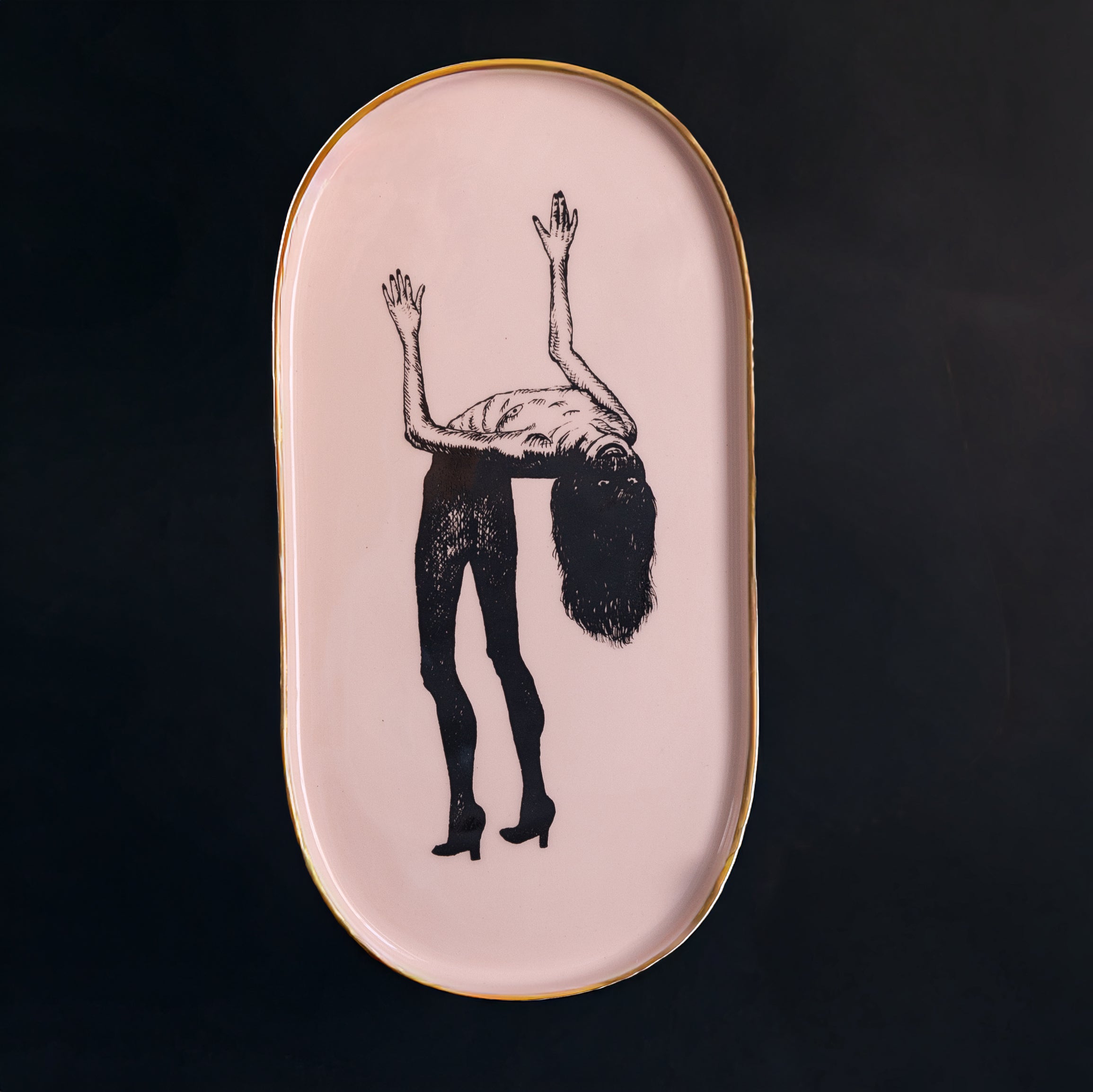 Aleksandra Waliszewska with ENDE ceramics: SALTO